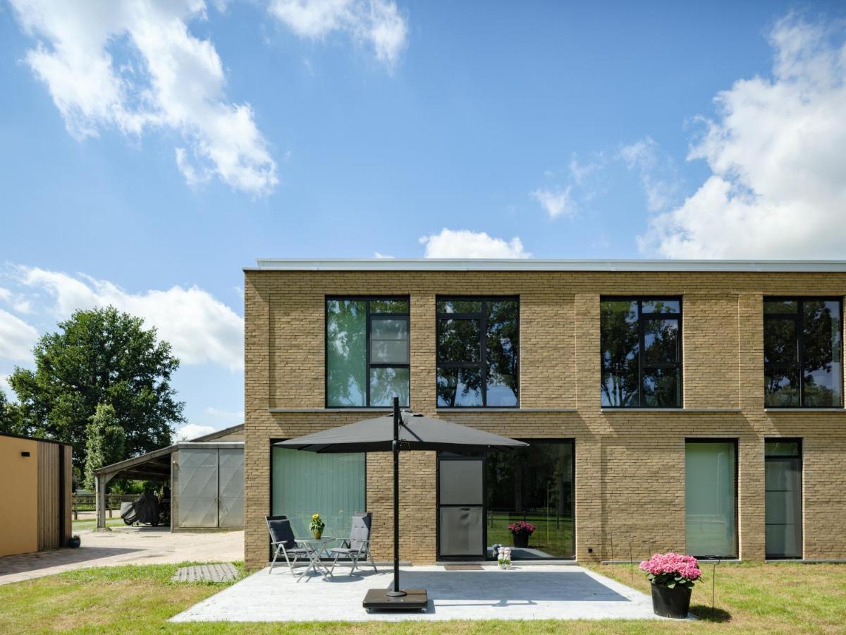 B & B St-Hubert Sint-Martens-Lennik Exterior foto